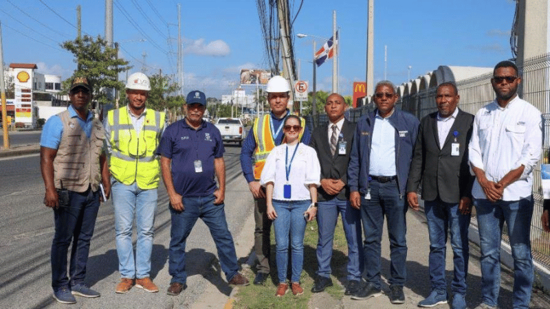 Alianza público-privada inicia obra para resolver inundaciones en la avenida Charles de Gaulle