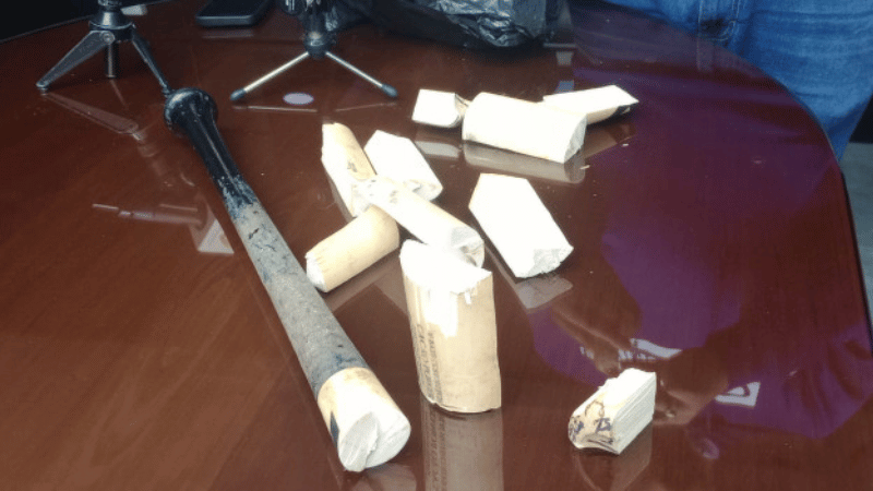 El bate de Gustavo Núñez estaba limpio, Albert Pujols pagará multa de 50 mil pesos