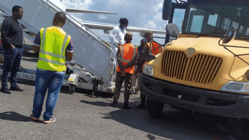 135 Dominicanos Repatriados desde Estados Unidos, Incluidos Migrantes de “La Vuelta de México”