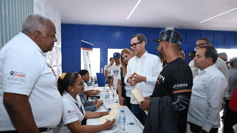 Ministro de Trabajo reafirma compromiso con la dinamización del empleo en RD