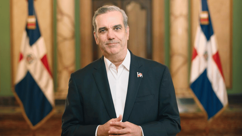 Abinader remenea la mata y realiza importantes cambios en su gabinete