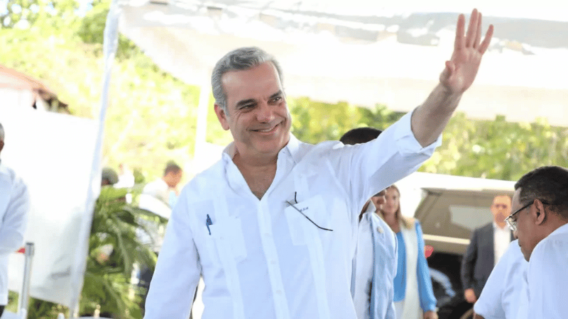 Presidente Abinader lanza el programa “El Gobierno Contigo” con una amplia agenda de inauguraciones y supervisiones