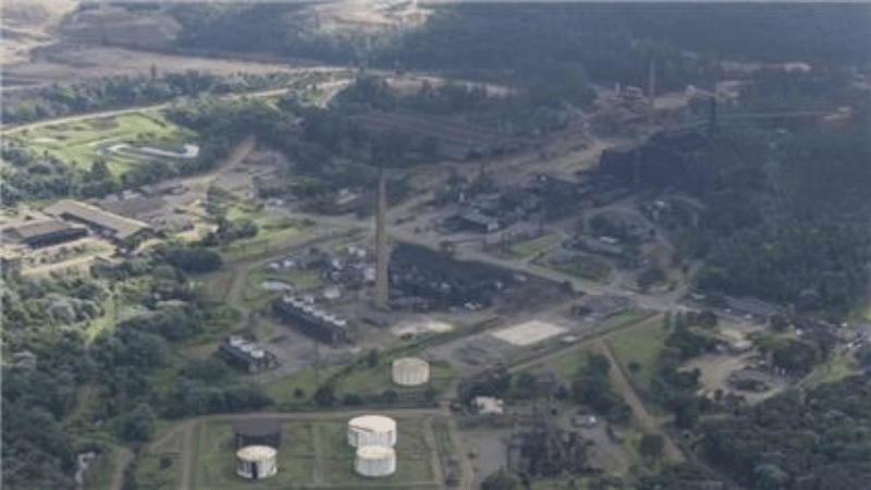 Hallan cuerpos calcinados en un vehículo en Loma Miranda