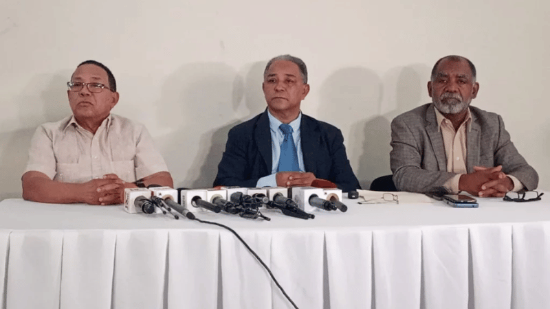 Exigen pruebas ante acusaciones contra periodistas en escándalo USAID