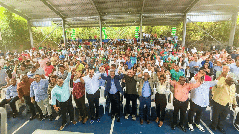 Fuerza del Pueblo fortalece su estructura con la incorporación de seis nuevos miembros destacados del PLD