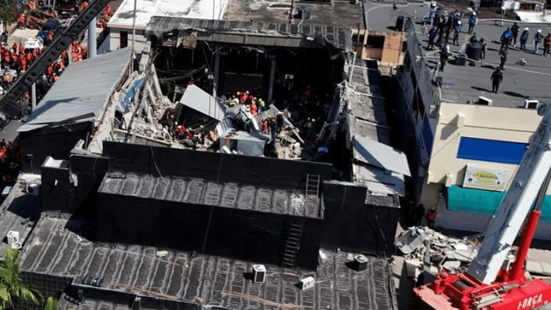 Maribel Espaillat se salvó gracias al heroísmo de su esposo, quien permanece en estado delicado