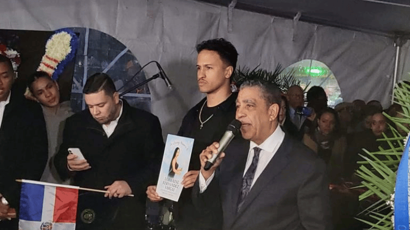 NY: Dominicanos realizan vigilia por víctimas discoteca Jet Set