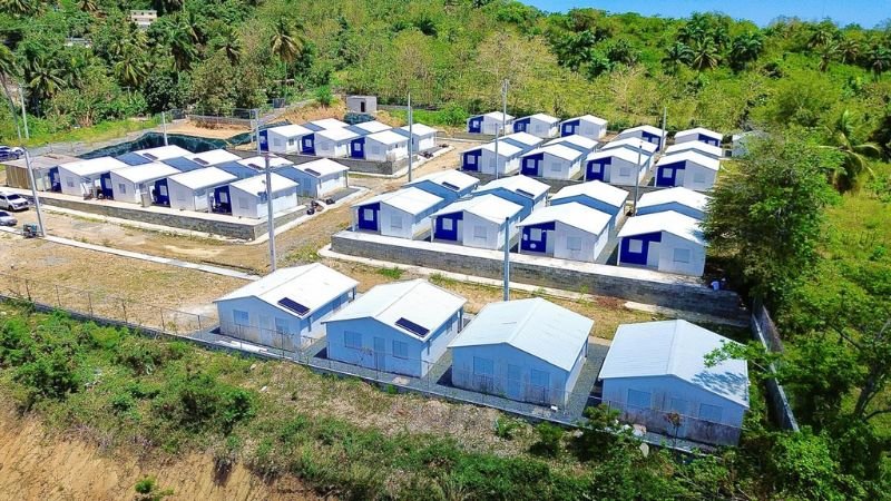 Propeep da toques finales a 40 viviendas para familias pobres de San Cristóbal