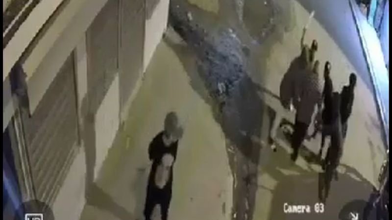 VIDEO – Banda de Haitianos Atraca a Guaguero de Los Alcarrizos