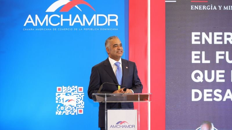 Joel Santos presenta visión estratégica para el desarrollo energético, minero e hidrocarburos en RD