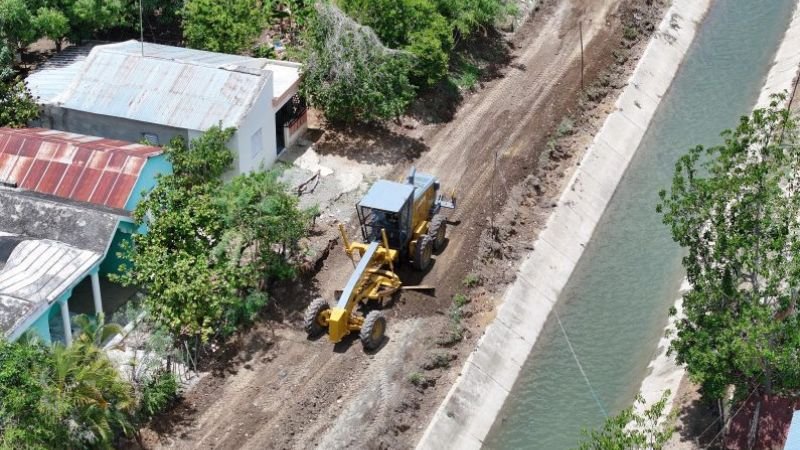 INDRHI avanza en la rehabilitación del canal San Juan–Jínova, beneficiando a más de 1,700 productores agrícolas