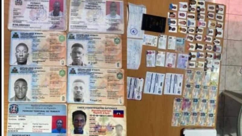 Desmantelan red de falsificación de documentos en Higüey: cuatro personas detenidas