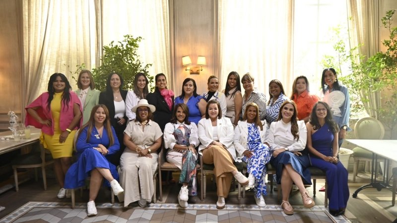 Empresarias en Tenis RD-USA celebra un encuentro que une y empodera a mujeres líderes de la diáspora y República Dominicana
