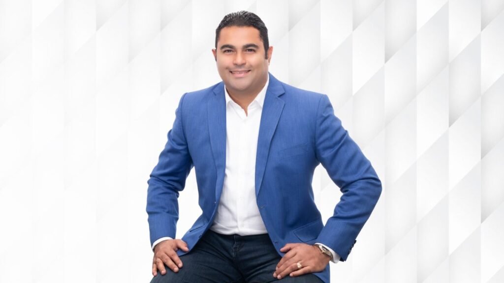 ¿Podrá Carlos de Jesús Desplazar a Dio Astacio de la Alcaldía de Santo Domingo Este?