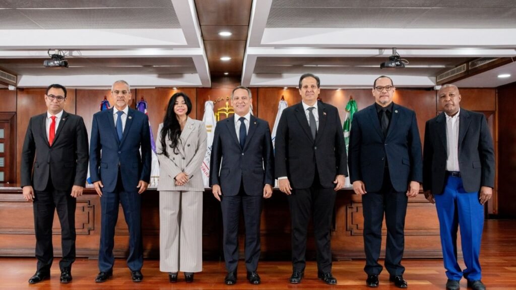 Instituciones Promueven Justicia Terapéutica y Reinserción Social en Innovador Acuerdo