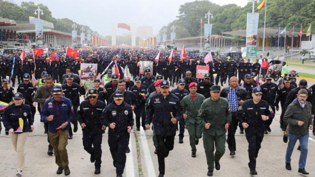 Policía Nacional de Venezuela Reafirma Lealtad a Maduro