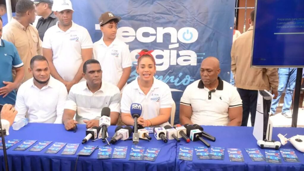 La Alcaldía en el Barrio lleva soluciones a sector Las 10 Tareas, en Los Guaricanos