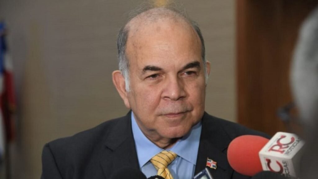 Pelegrín Castillo advierte que RD no debe abordar crisis haitiana solo con enfoque laboral migratorio