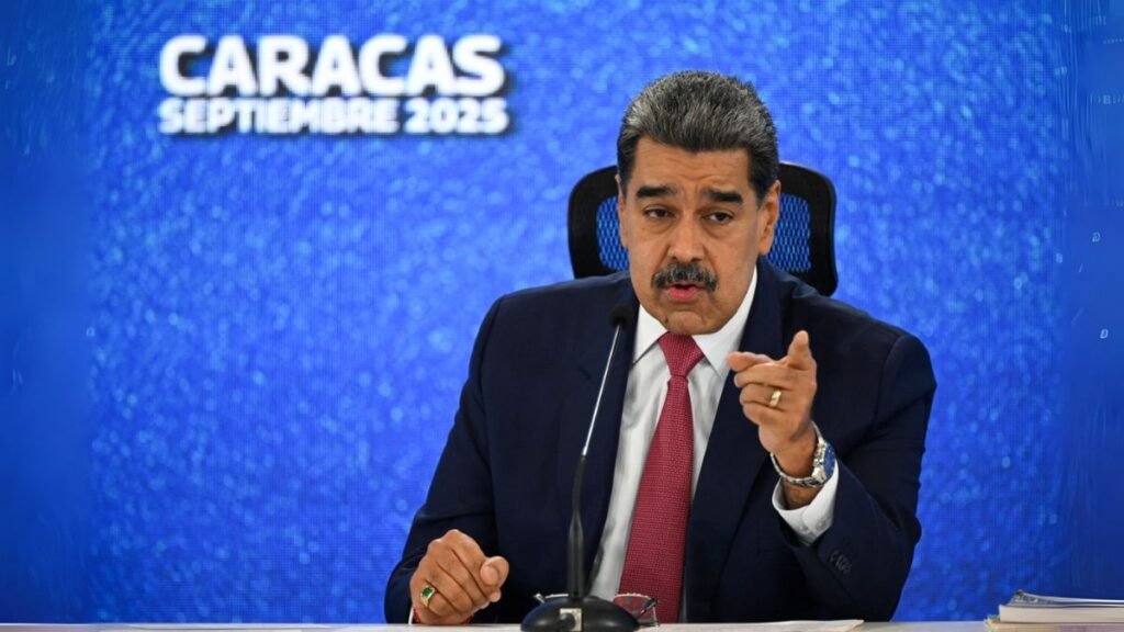 Maduro Denuncia "Agresión" de EE.UU. y Advierte Posible Escalada Militar