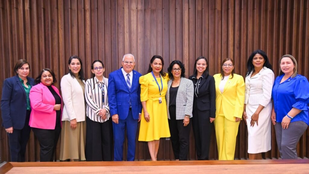 Diputados Avanzan en Proyecto para Establecer Aulas en Hospitales