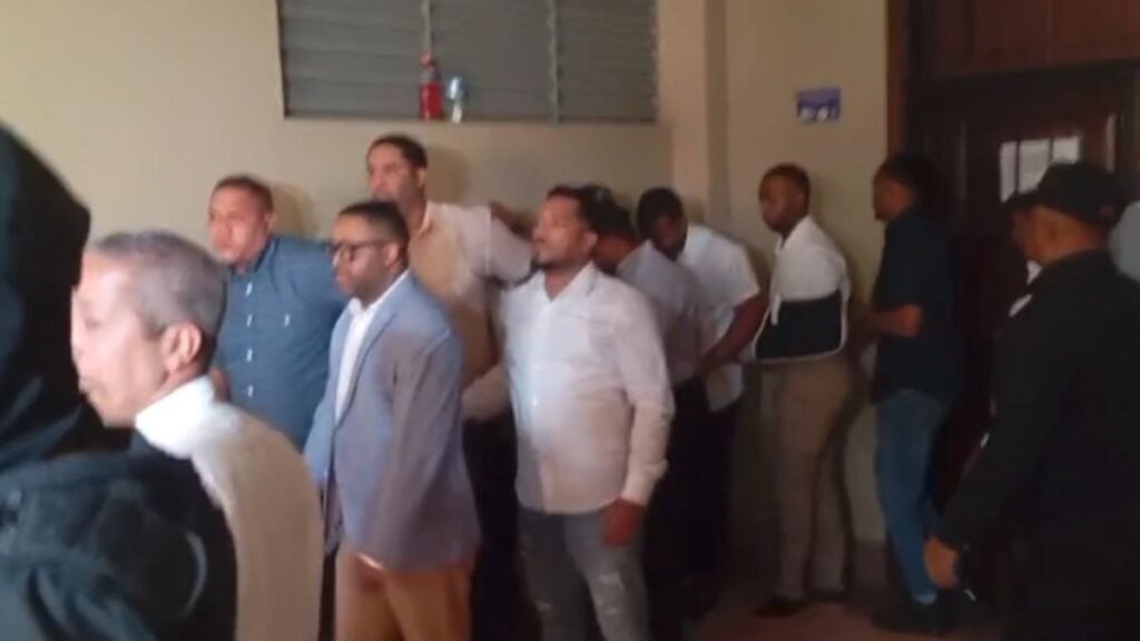 Ministerio Público solicita prisión preventiva contra 11 policías por masacre en La Barranquita, Santiago