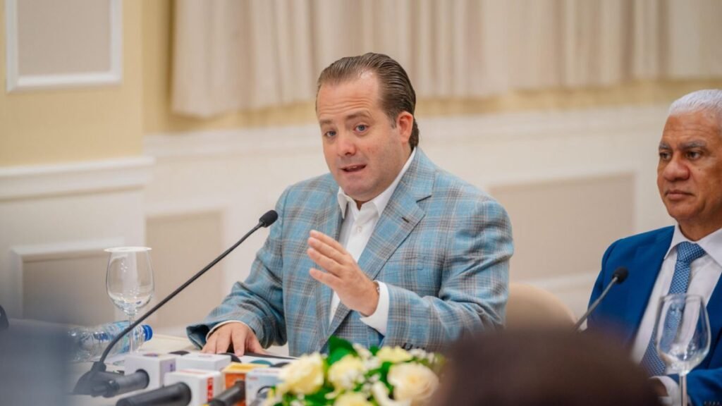 Paliza somete al Senado el plan Meta RD 2036 con reto de duplicar el PIB