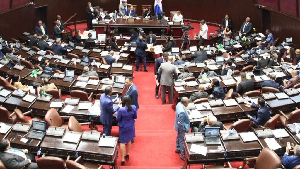 Legisladores coinciden en que una reforma fiscal progresiva es ya inaplazable