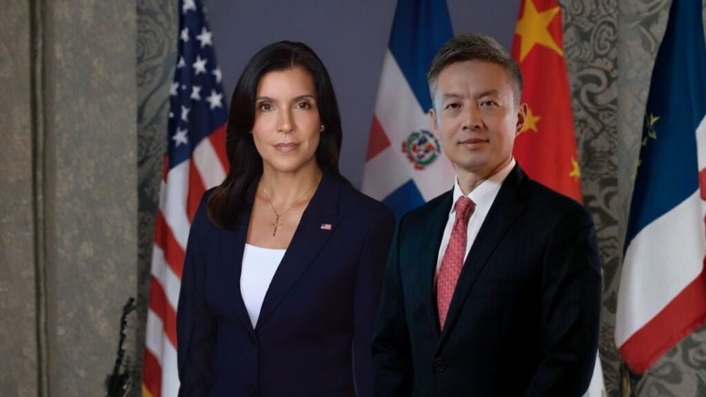 Embajador chino califica de “injerencia” declaraciones de diplomática estadounidense en República Dominicana
