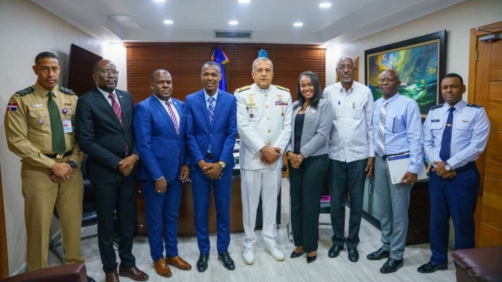 Migración garantiza respeto a derechos humanos en operativos ante funcionarios de Haití