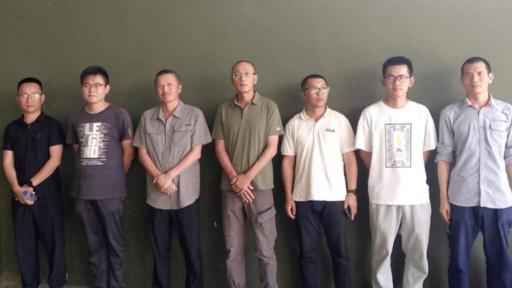 Ejército detiene siete ciudadanos chinos en condición migratoria irregular en Montecristi