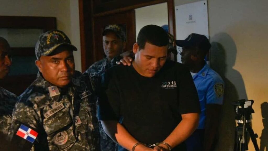 Mantequilla resulta herido en accidente, es detenido y queda libre por falta de querella