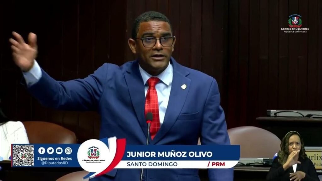 Video Diputado Junior Muñoz defiende manifestación pública de jóvenes cristianos