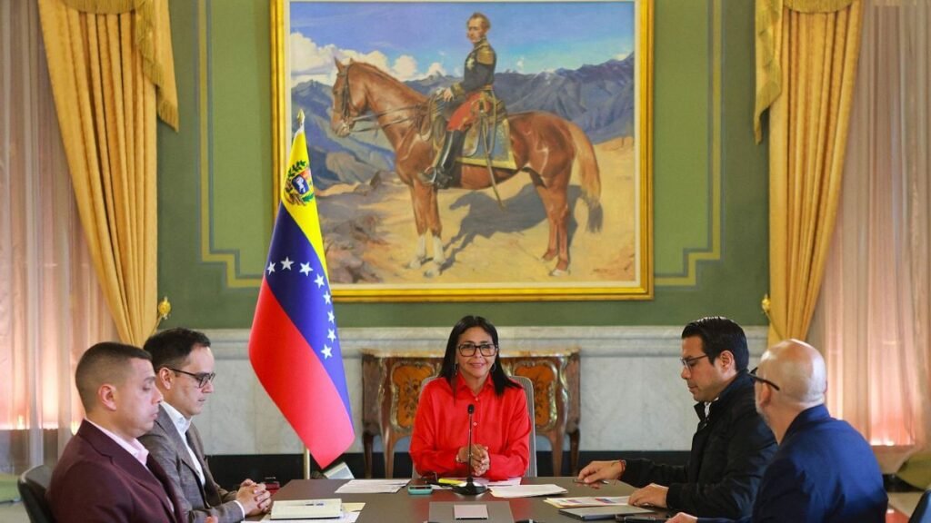 Caracas recibe 300 millones de dólares por venta de crudo tras acuerdo con Estados Unidos