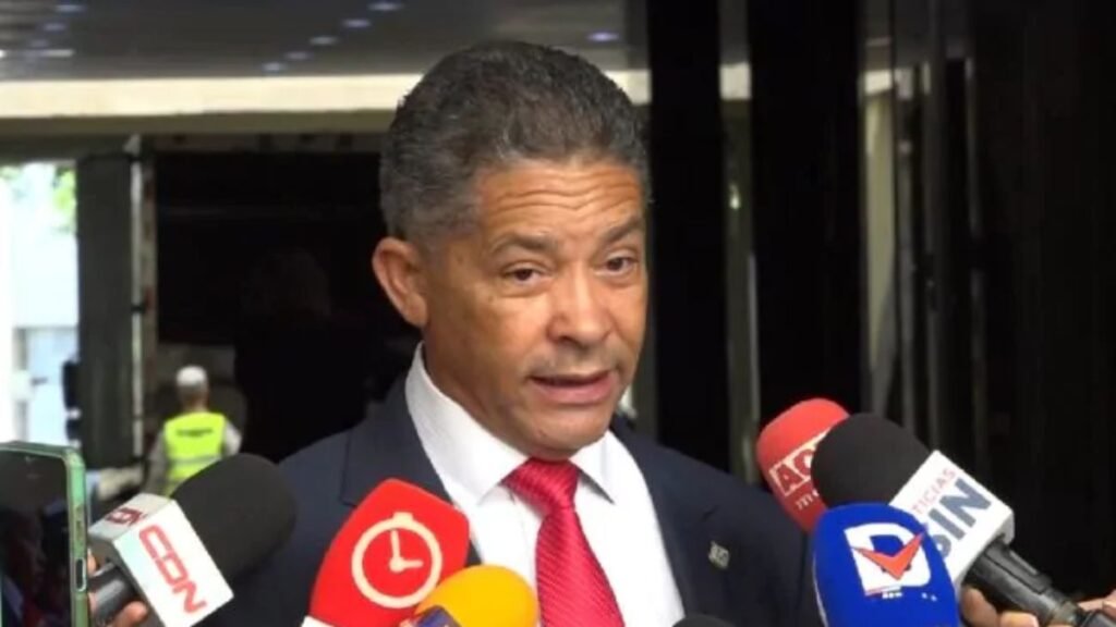 Diputado perremeísta afirma que líderes del PRM “se han olvidado de las bases” por comodidad en el Gobierno