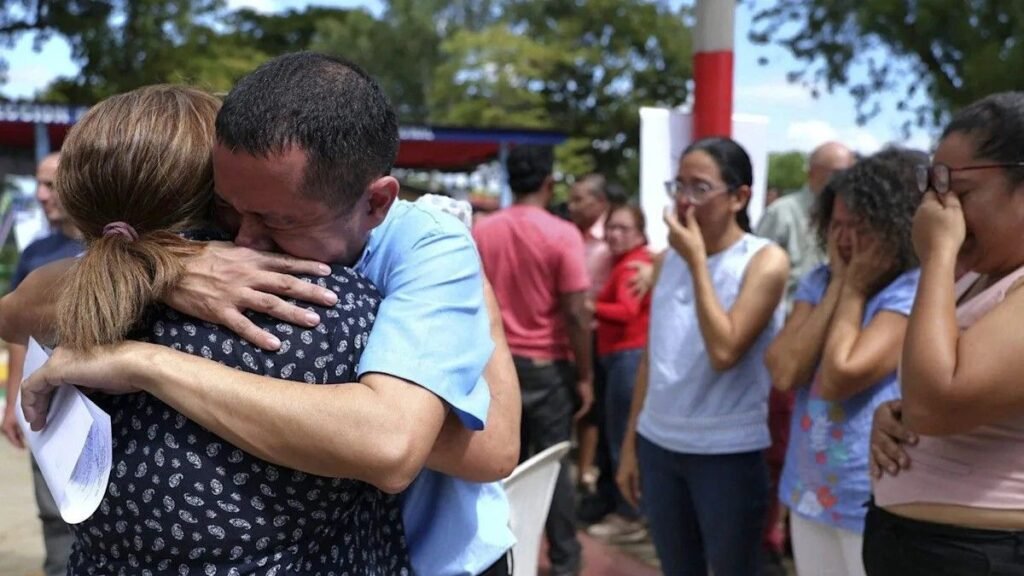 Autoridades liberan a otros 22 presos políticos en medio de proceso de excarcelaciones