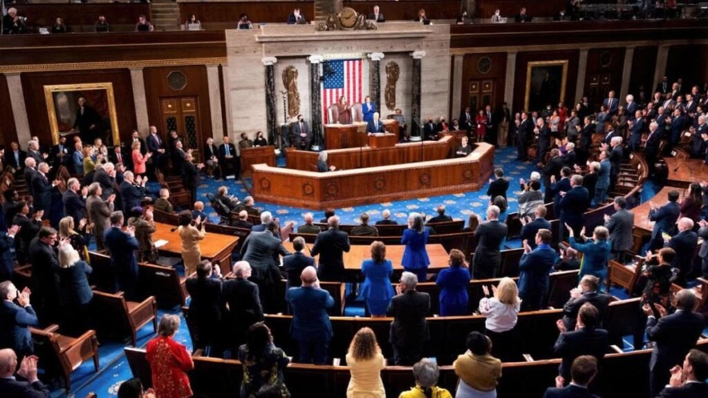 EEUU: Congreso convoca a jefes de agencias migratorias tras incidentes de ICE