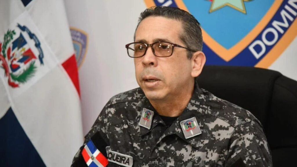 Policía desmantela banda acusada de asaltar taxistas y arresta a dos en Santo Domingo Este