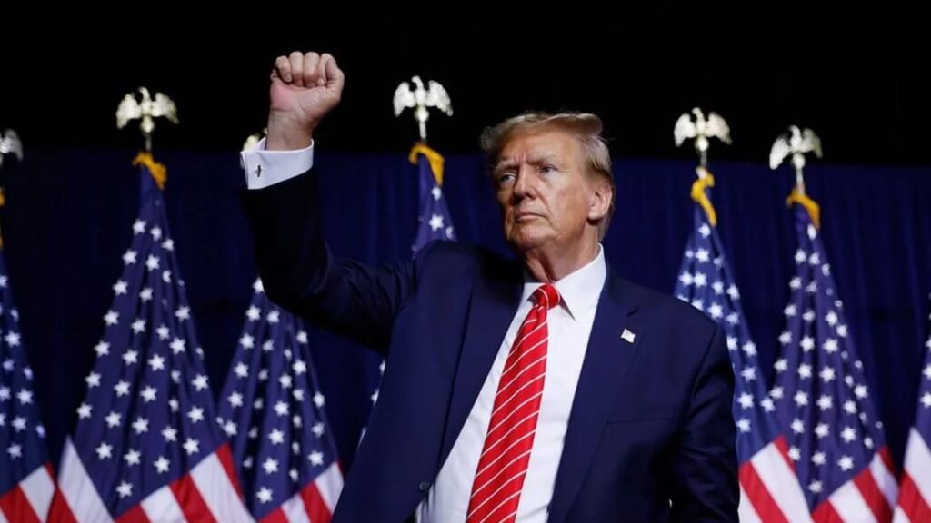 Trump afirma que sólo su propia moralidad limita su poder presidencial