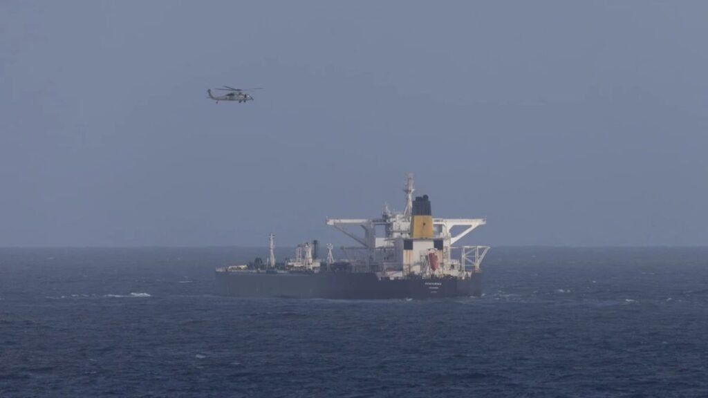 EE.UU. intercepta 3 petroleros, uno de ellos con bandera rusa