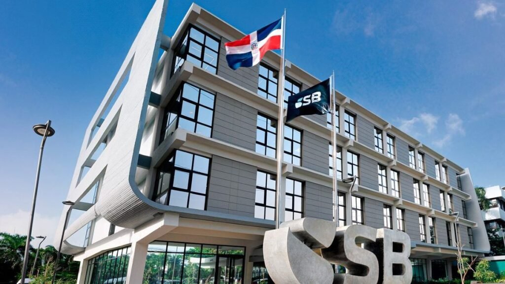 Superintendencia de Bancos refuerza sistemas de atención y protección al usuario financiero