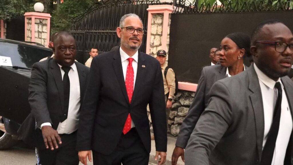 Haití en tensión ante posible destitución del primer ministro