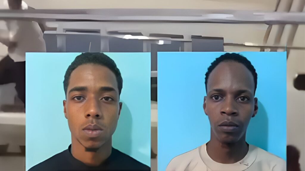 PN captura a “Johan” y “Esteroide” por asalto a mano armada frente a clínica en Los Alcarrizos