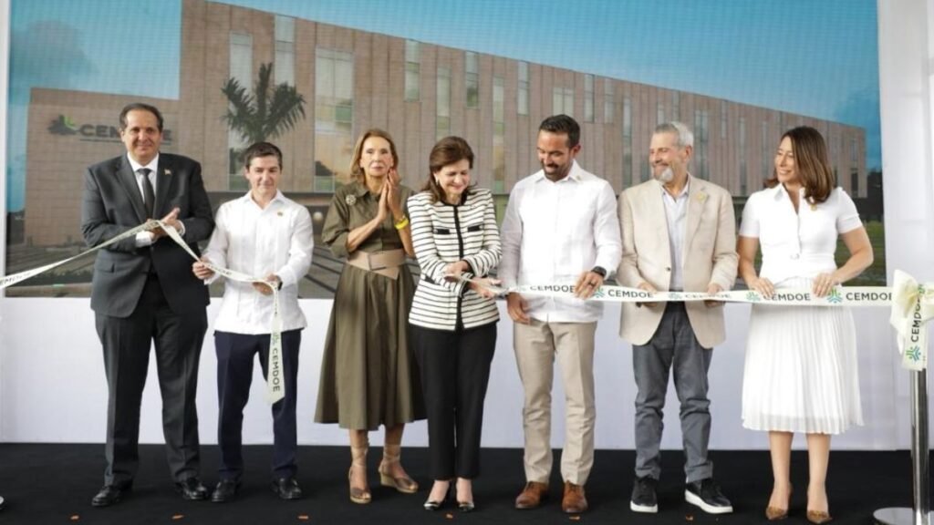 Raquel Peña inaugura nueva etapa hospitalaria del CEMDOE y fortalece la atención especializada