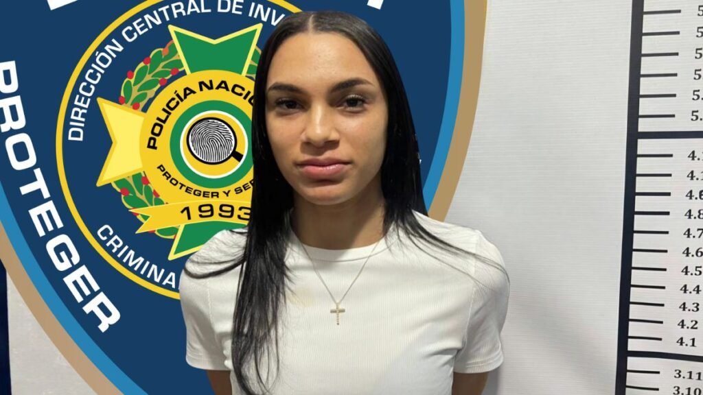 Arrestan joven acusada de extorsión y difamación mediante la plataforma digital “SFM Chisme”