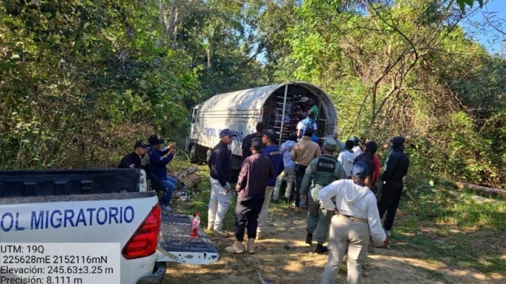 Migración detiene a más de mil haitianos indocumentados en operativos a nivel nacional