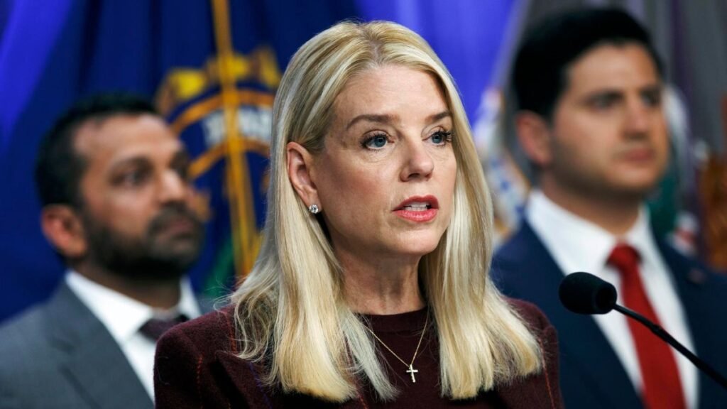 Trump destituye a Pam Bondi en decisión fulminante y reordena el control del Departamento de Justicia