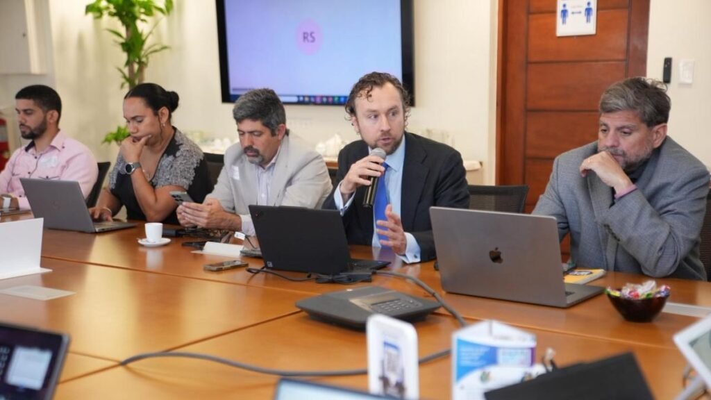 RD acelera transición energética con innovador modelo de créditos de carbono