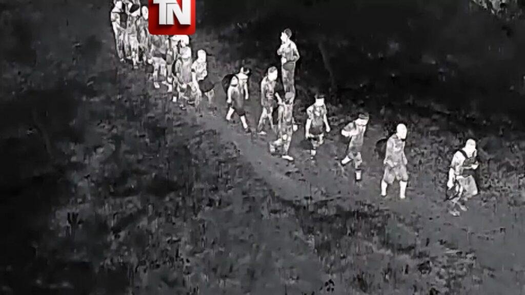 Ejército detiene a 28 haitianos indocumentados en operativo reforzado con drones en Dajabón