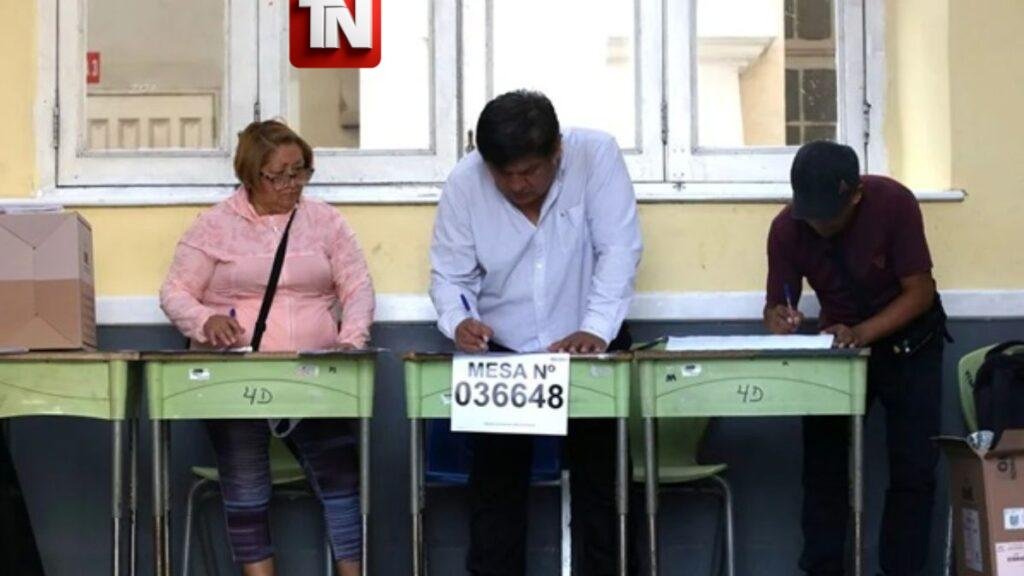 Perú inicia conteo de votos tras elecciones marcadas por retrasos y extensión del proceso