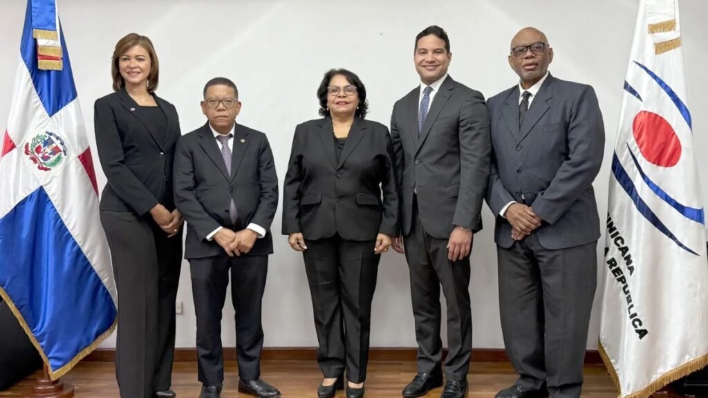 Pleno de la Cámara de Cuentas aprueba aumento salarial de hasta un 50 %